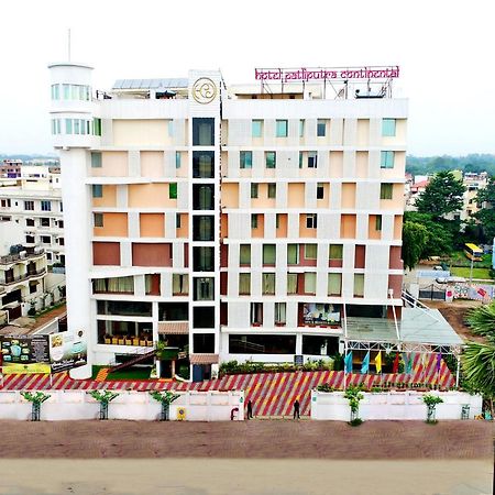 Hotel Patliputra Continental Патна Екстериор снимка